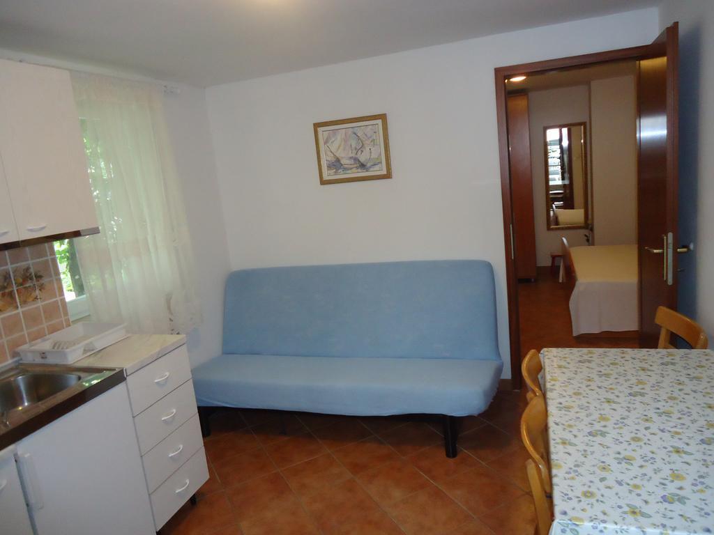 Omis Apartment On The Beach Dış mekan fotoğraf