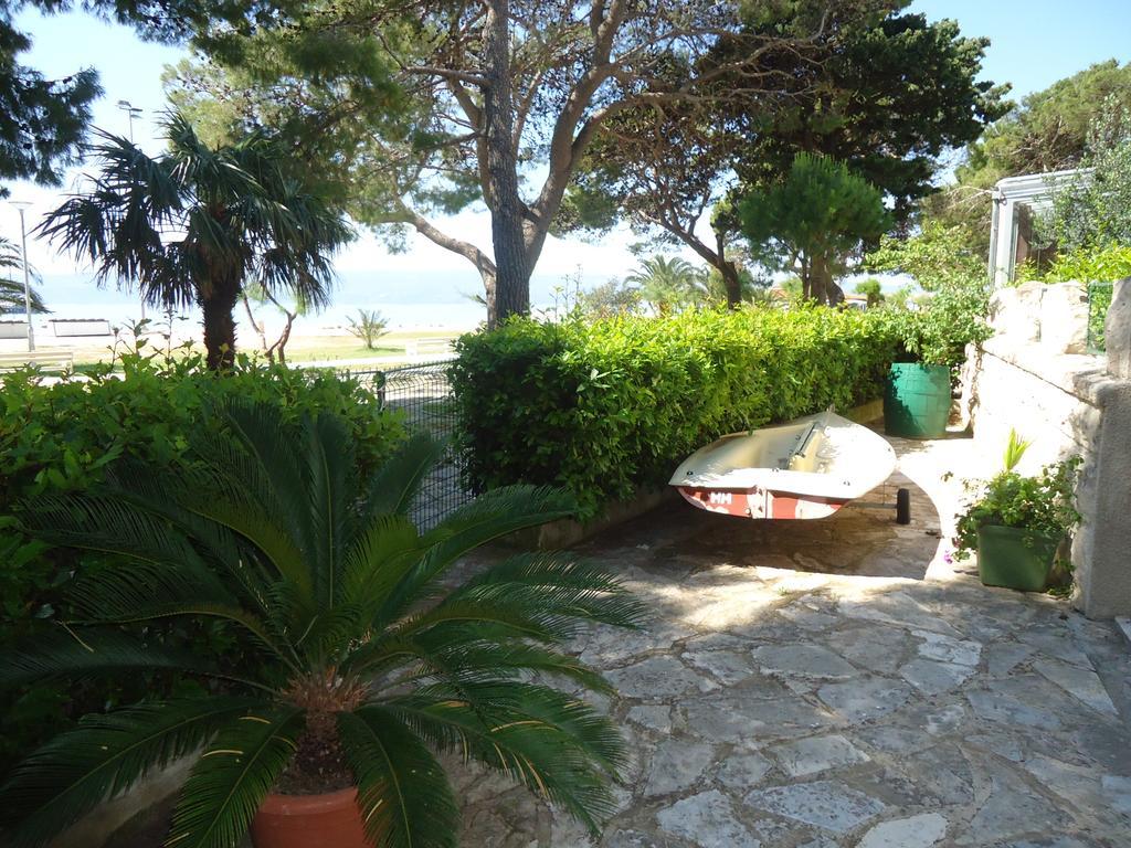 Omis Apartment On The Beach Dış mekan fotoğraf